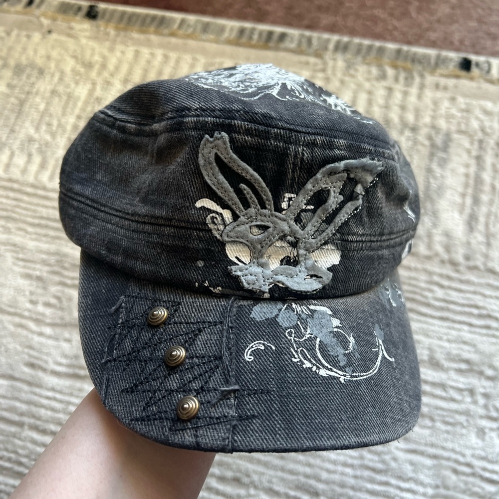 Women’s Embroidered Black Cap